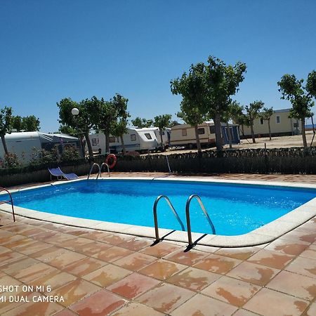 Camping El Pinar Platja Santa Susanna Eksteriør billede