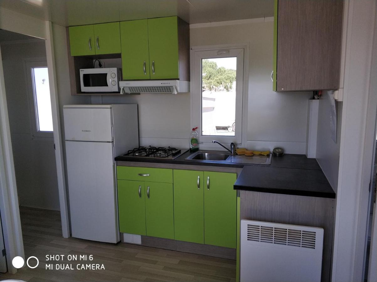 Camping El Pinar Platja Santa Susanna Eksteriør billede