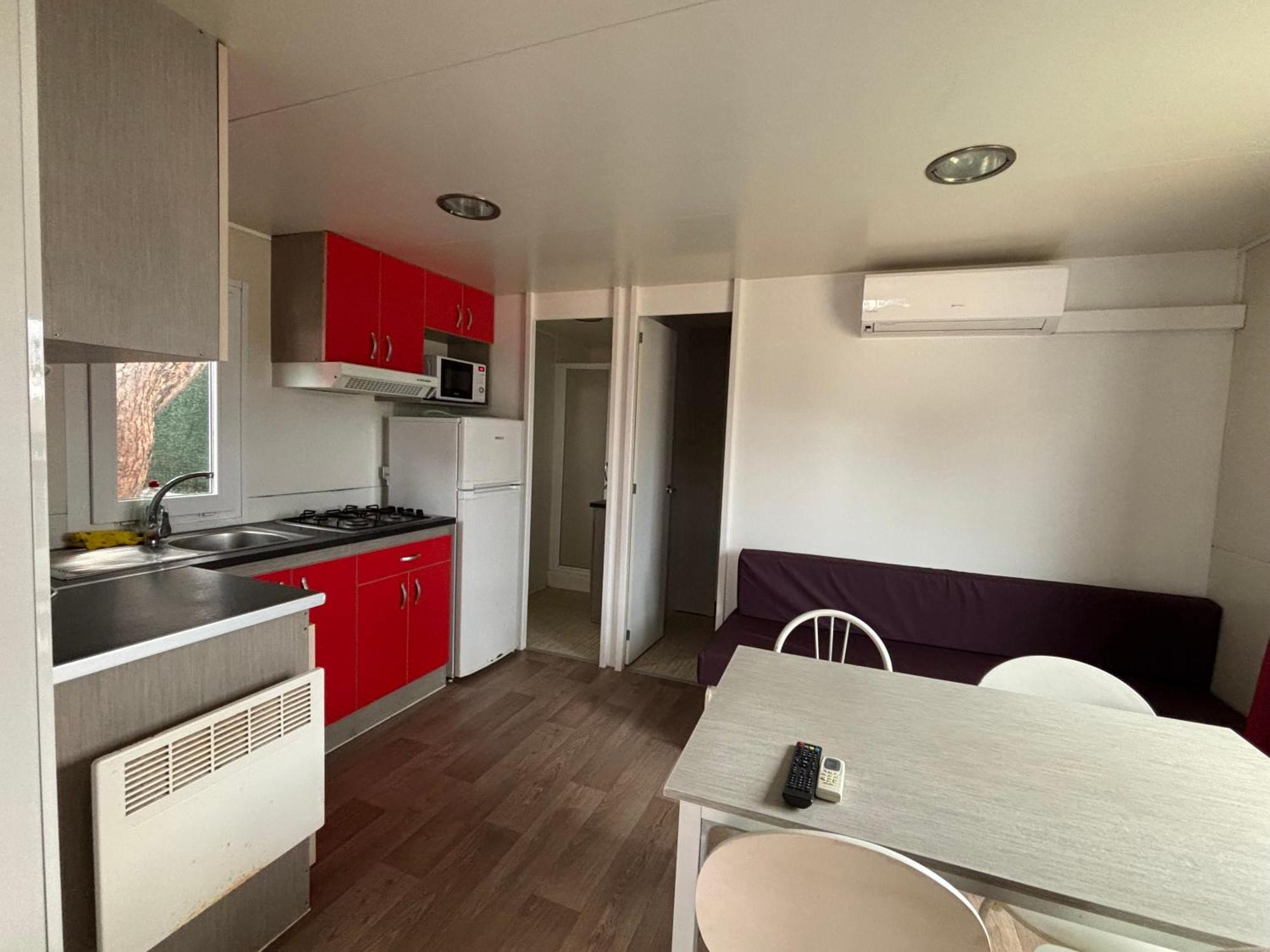 Camping El Pinar Platja Santa Susanna Eksteriør billede